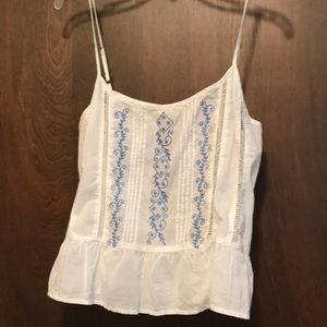 Soft cotton tank with embroidery
